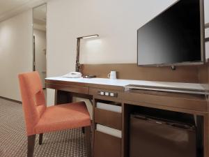 Keio Presso Inn Kanda - Transportation Options