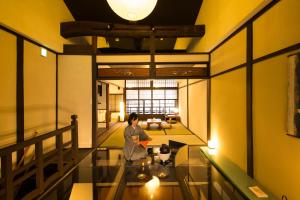 Kiraku Kyoto Aneyakoji - Nearby Attractions