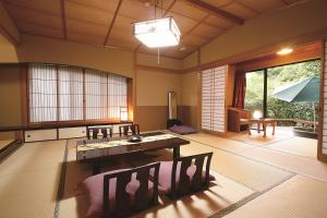 Kirishima Momijidani Seiryuso - Nearby Attractions