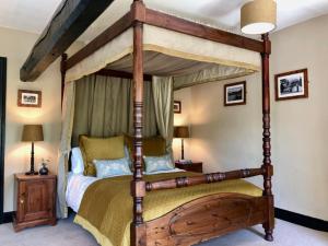 Kirkstile Inn - Facilities and Amenities