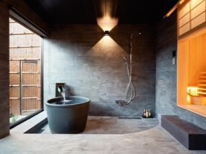 KONJAKUSO Nara Naramachi MUSHIBUROYA Sauna Villa - Parties and Quiet Hours