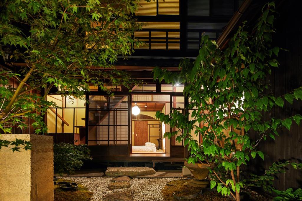Kyomachiya Hotel Mifuku Review