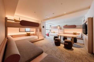Kyoto Tower Hotel - Accessibility and Airport Proximity