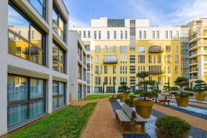 Lagrange Aparthotel Lyon Lumière - How To Book Your Stay