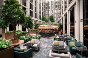 Leonardo Royal London St Paul's - Booking Information