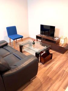 Little Garden - Booking Information