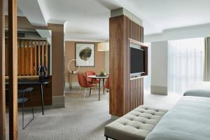 London Marriott Hotel Kensington - Dining Options