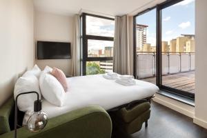 Marlin Canary Wharf - Location and Accessibility