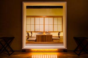Matsuzakaya Honten - Dining Options