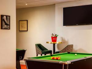 Mercure Telford Centre Hotel - Dining Options On-Site