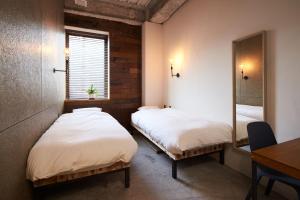 Mizuka Imaizumi 1 - Unmanned Hotel - - Frequently Asked Questions