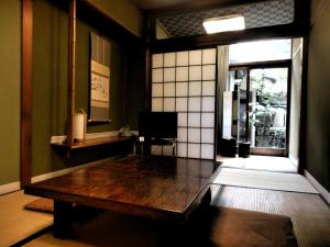 Murataya - Guest Reviews and Ratings