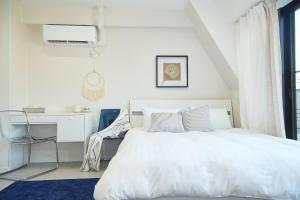 New City Hotel - Check-in and Check-out Process