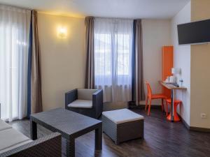 Noemys Toulon La Valette - Hotel Restaurant With Swimming Pool - Environmentally Responsible Practices