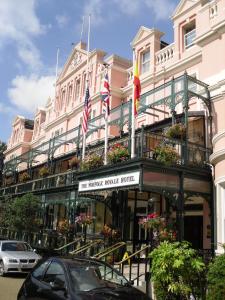Norfolk Royale Hotel - Noteworthy Guest Reviews