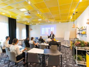 Novotel Paris Centre Gare Montparnasse - Policies and Guidelines