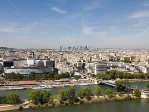 Novotel Paris Centre Tour Eiffel - Special Requests and Considerations