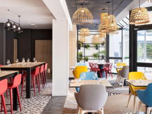 Novotel Rennes Alma - Family-Friendly Features and Offerings