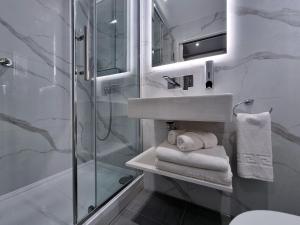 NOX Edgware Road - Company Background
