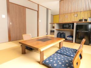 Nozawa Onsen Azegamikan - Dinner Reservations and Cuisine
