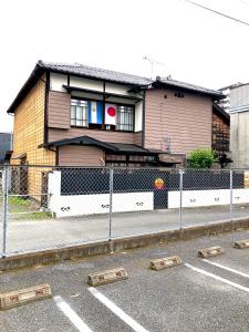 Okiya Guest House & Tapas Bar - Policies and Check-in/Check-out
