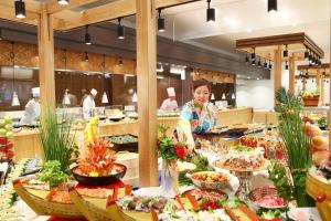 Ooedo Onsen Monogatari Nanki Kushimoto - Guest Ratings and Feedback