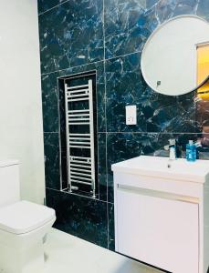 Paragraph Palmers Green - Amenities and Services