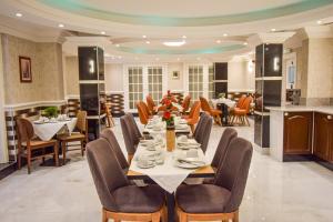 Pembridge Palace Hotel - Customer Reviews