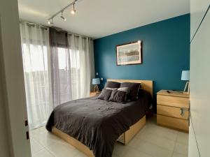 PINK FLAMINGOS 4 Accessible for People With Reduced Mobility - Serviced Apartment Details