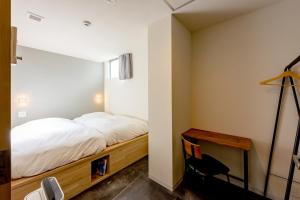 Plat Hostel Keikyu Minowa Forest - Nearby Attractions and Transportation