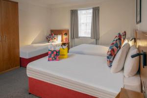 Queensway Hotel, Sure Hotel Collection by Best Western - House Rules and Important Information