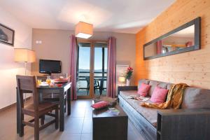 Residence The Bear Peak - Amenities and Highlights