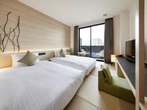 Royal Twin Hotel Kyoto Hachijoguchi - Transportation Options