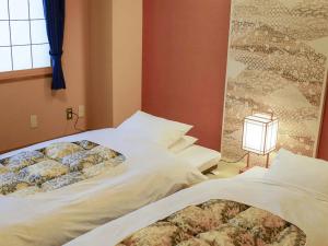 Ryokan Kamogawa Asakusa - Nearby Attractions and Dining Options