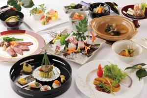 Ryotei Hanayura - Booking and Pricing