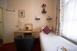 Saba Rooms And Apartments - Payment Information