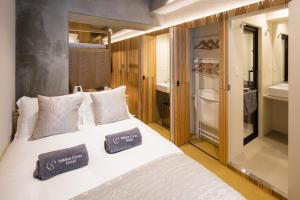 Sakura Cross Hotel Tokyo Kayabacho - Frequently Asked Questions