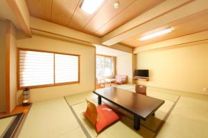 Shimobe Hotel - Nearby Attractions