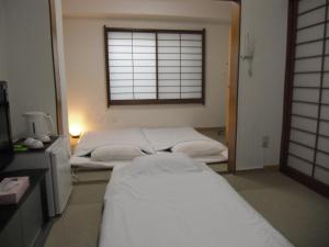 Shin Okubo Sekitei - Check-in and Check-out