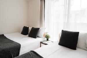 Shinjuku Luxury Apart Ment 2 Minutes From Higashi-Shinjuku - Accessibility Information