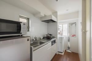 SL601, Yamanote Line - Shin Okubo Station, 5 Minutes Walk From Shin Okubo Station, Free Wifi - Amenities and Services