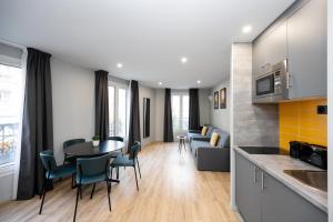 Staycity Aparthotels Paris Gare De Lest - Family-Friendly Accommodations