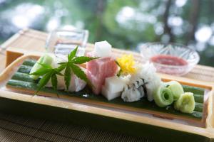 Suimeikan Review - Nearby Attractions