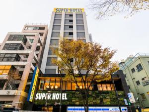 Super Hotel Tokyo Kinshicho Ekimae - Dining and Entertainment Choices