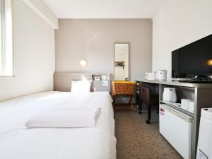 Super Hotel Tokyo Nihombashi Mitsukoshimae - Policies and Accessibility