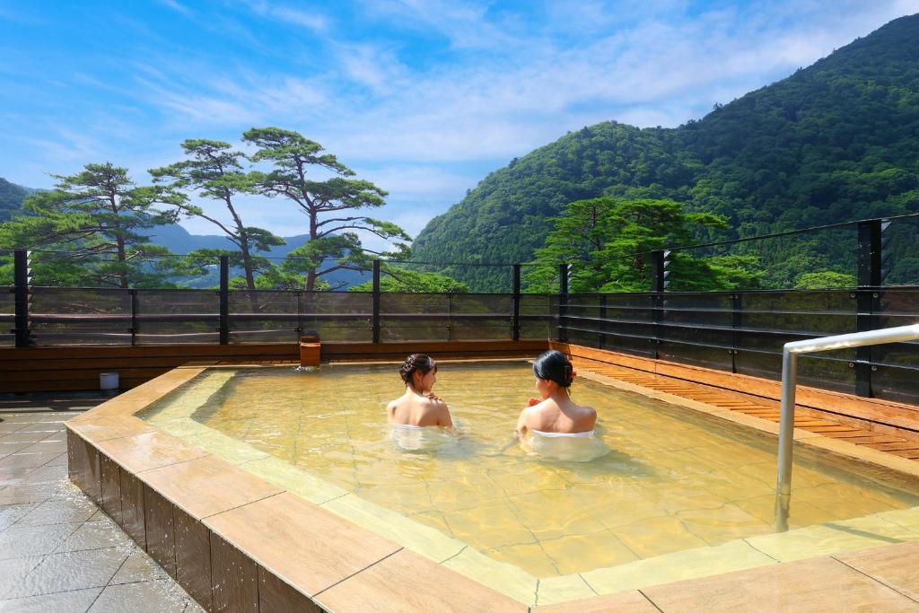 Discover Shiobara Onsen-kyo, Nasushiobara: 9 Best Hotels