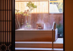 Tateshina Shinyu Onsen - Wellness Services