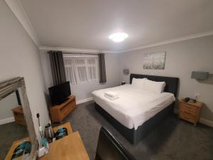 The Beeches Hotel & Leisure Club - Policies and Important Details