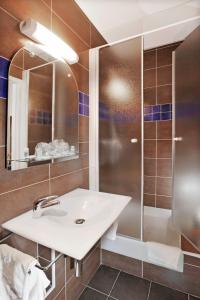 The Hotel of Kings - How To Book Your Stay