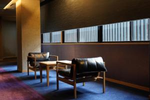 The Island of Aoshima Review - Accommodations and Amenities